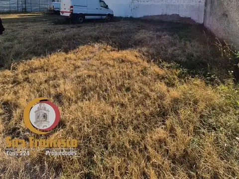 Terreno en Venta en Barrio Grand Bourg, USD 80.000