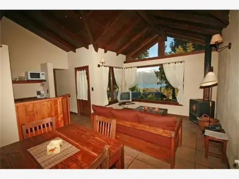 Complejo 13 cabañas y hostería 17 hab. 3*