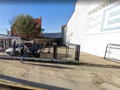 Terreno en Esquina con Mejoras - 350 m² a metros de la Peatonal Arieta - S.Justo (Ctro)