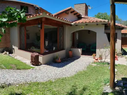 Se vende casa en La Cumbre IMPECABLE