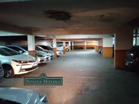 Venta - Cochera - Juncal 100