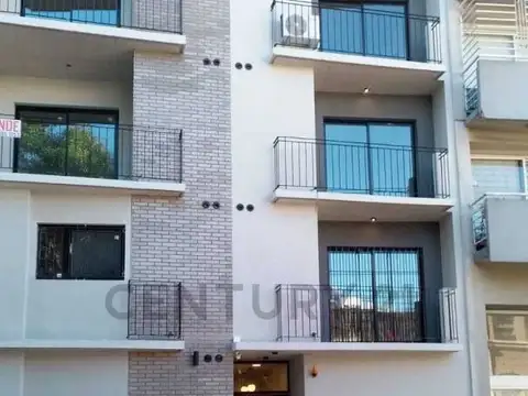 Venta Departamento 2 Ambientes con Terraza Propia – Barracas