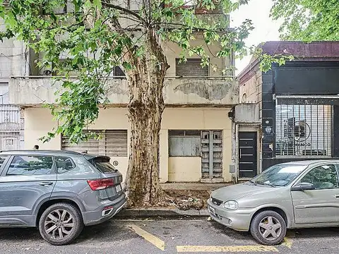 Casa de 3 plantas en Belgrano