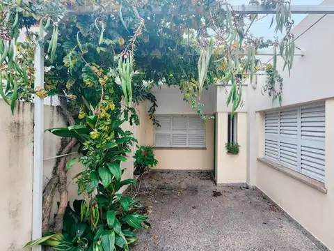 M. Salvá 5933 , Piso 0