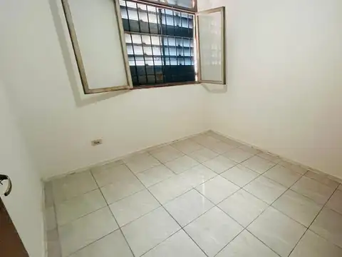 Casa en venta con dpto en barrio Ujemvi - Las Heras