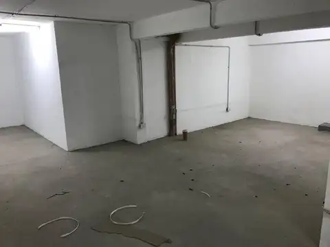 Local en Venta en Balvanera, USD 230.000