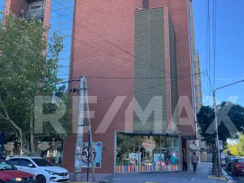 COCHERA EN ALQUILER EDIFICIO PARQUE