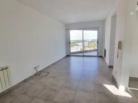 DEPARTAMENTO DE 2 AMBIENTES CON COCHERA EN VENTA EN LOMAS!