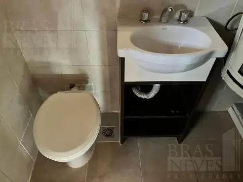 Depto Tipo Casa en Alquiler al Noreste