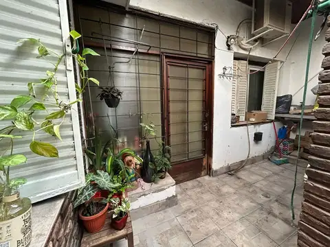 Depto Tipo Casa en Venta en Saavedra, USD 165.000