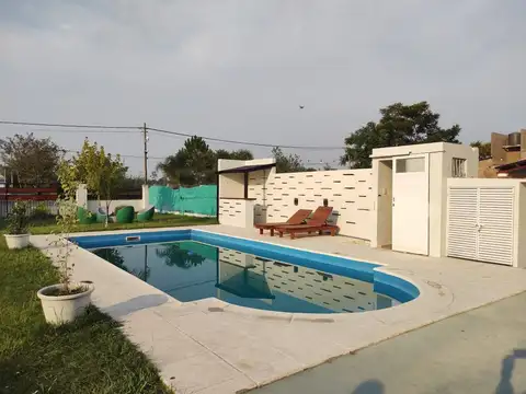 CASA EN JARDINES DE LA COSTA