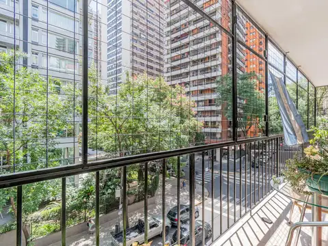 Virrey del Pino  al 2200