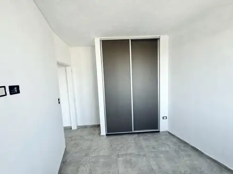 Departamento en Venta en Parque Chacabuco, USD 94.000