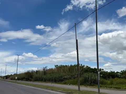 CAMPO VENTA 10 HECTAREAS FRENTE SOBRE AV. URIBURU