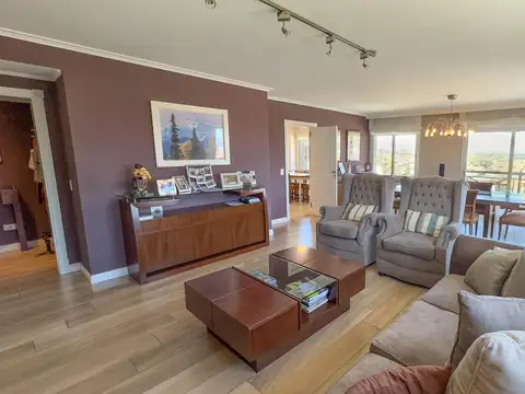 Departamento 4 ambientes con 4 baños