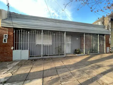 VENTA CASA MERLO SUR