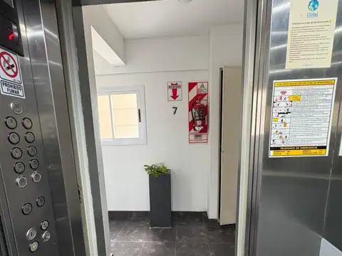 Departamento en Alquiler en Caseros, $ 450.000