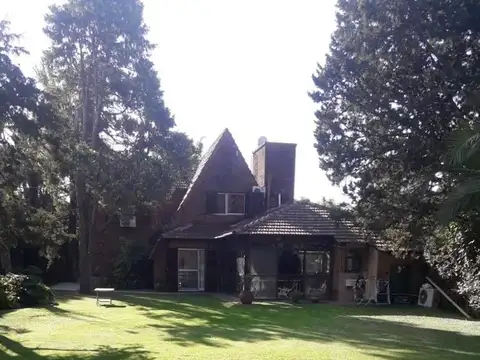 Colectora norte Acceso Oeste 50500