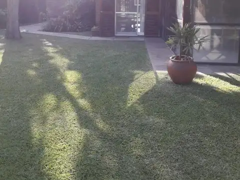 VENTA CASA  EN  COUNTRY LAS LAJAS