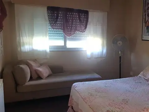 Casa - Barrio El Cazador