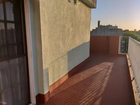 Venta Casa 4 Amb. Terraza, Local, Villa Lynch