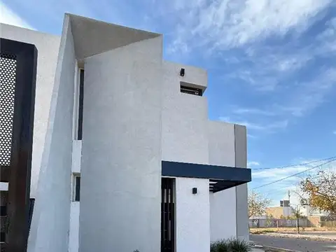 Casa en Venta en Rivadavia, USD 95.000