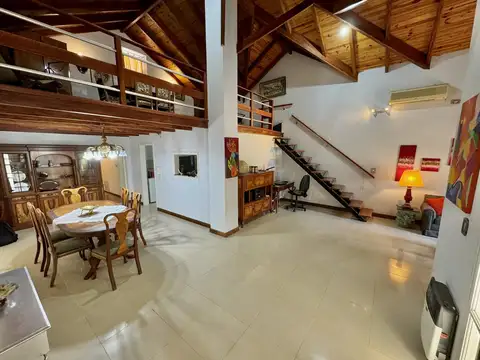 Venta - Casa 2 dormitorios Roldan