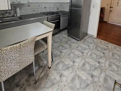 Casa en Alquiler en Avellaneda, $ 700.000