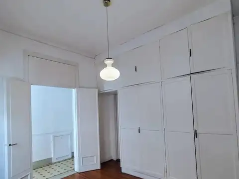 Departamento 5 ambientes con 2 baños