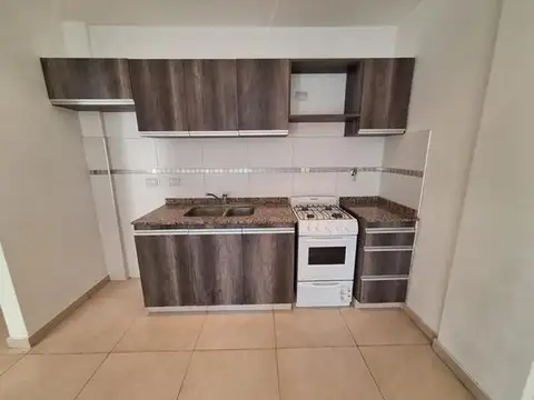 Departamento en Alquiler en San Antonio De Padua, $ 550.000