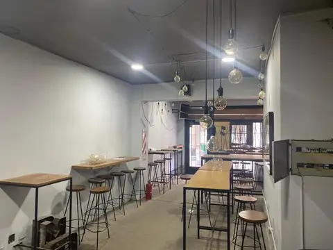 Local en Venta - Azcuénaga al 1200