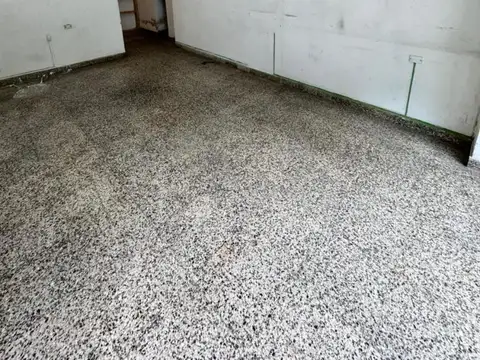 Local en Alquiler en Parque San Martin, $ 500.000