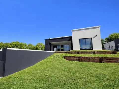 Casa en venta 5 ambientes en El Cazal, Escobar, GBA Norte