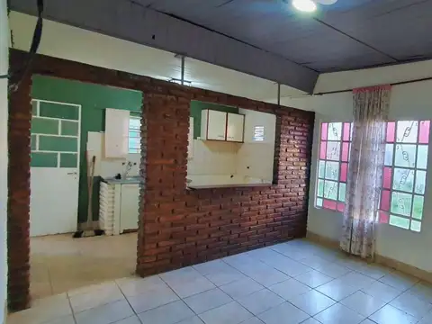 Avenida Larramendi 100, Piso 0