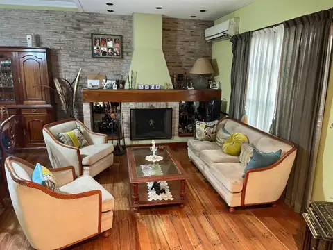 Casa en Venta de 4 dormitorios