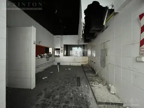 Local en Venta 30 años