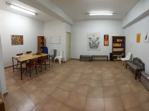 Local en Venta Via Pública