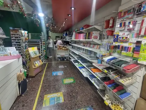 Avenida Rivadavia 2000