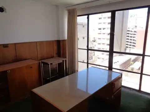 Oficina 2 ambientes con 2 baños