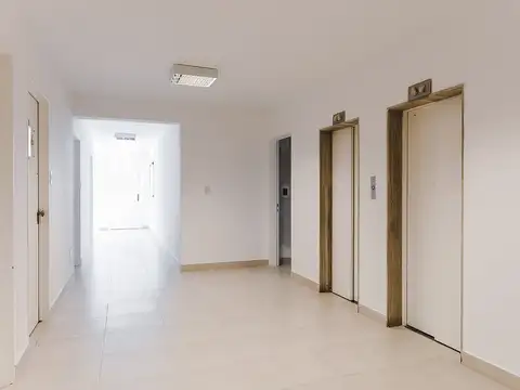 Oficina en Alquiler en Monserrat, $ 215.000