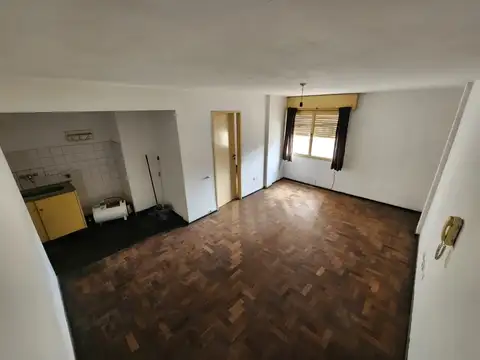 Santiago Del Estero 200, Piso 3