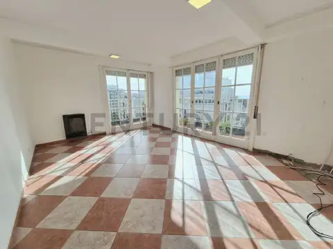 Departamento 3 ambientes con cochera en zona Güemes