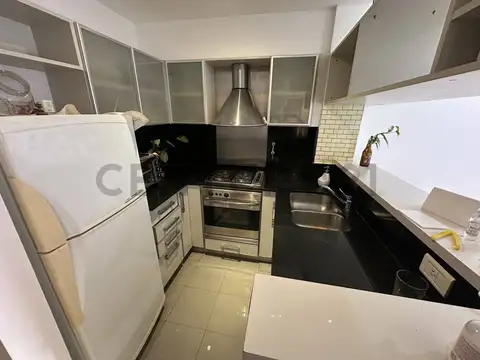 Azcuenaga 1500, Piso 2