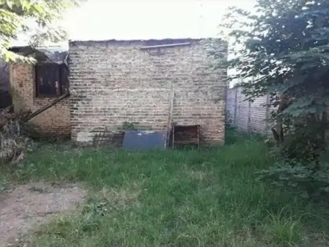 Terreno con 2 casas - Berazategui