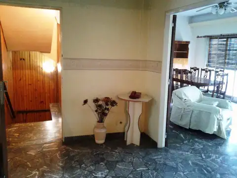 Depto Tipo Casa en Venta de 4 ambientes