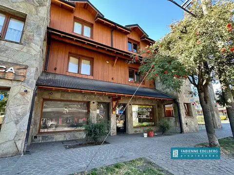 Venta Locales comerciales sobre Av, San Martin al 1300 - San Martin De Los Andes