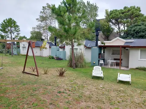 COMPLEJO TURISTICO DE 4 CABAÑAS. LAS GAVIOTAS.