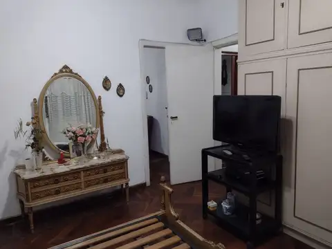 Depto Tipo Casa 2 ambientes con 1 baño