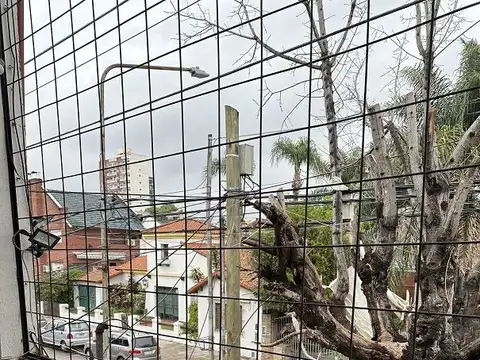 Depto Tipo Casa en Alquiler en Ramos Mejia, $ 850.000