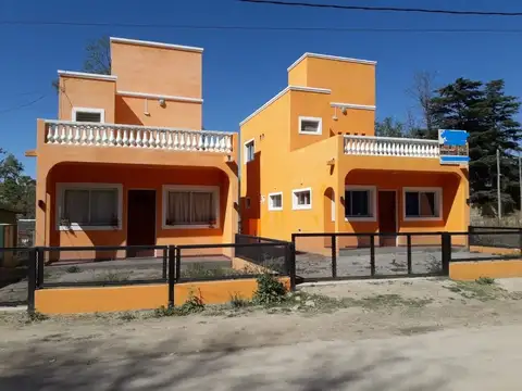 Depto Tipo Casa en Venta de 2 dormitorios